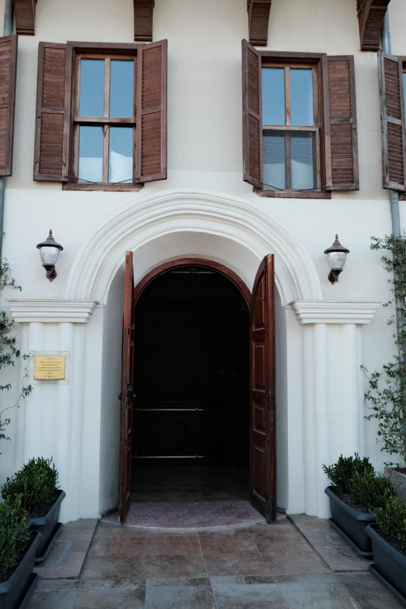 Hotel Bosnali Adana Exteriör bild