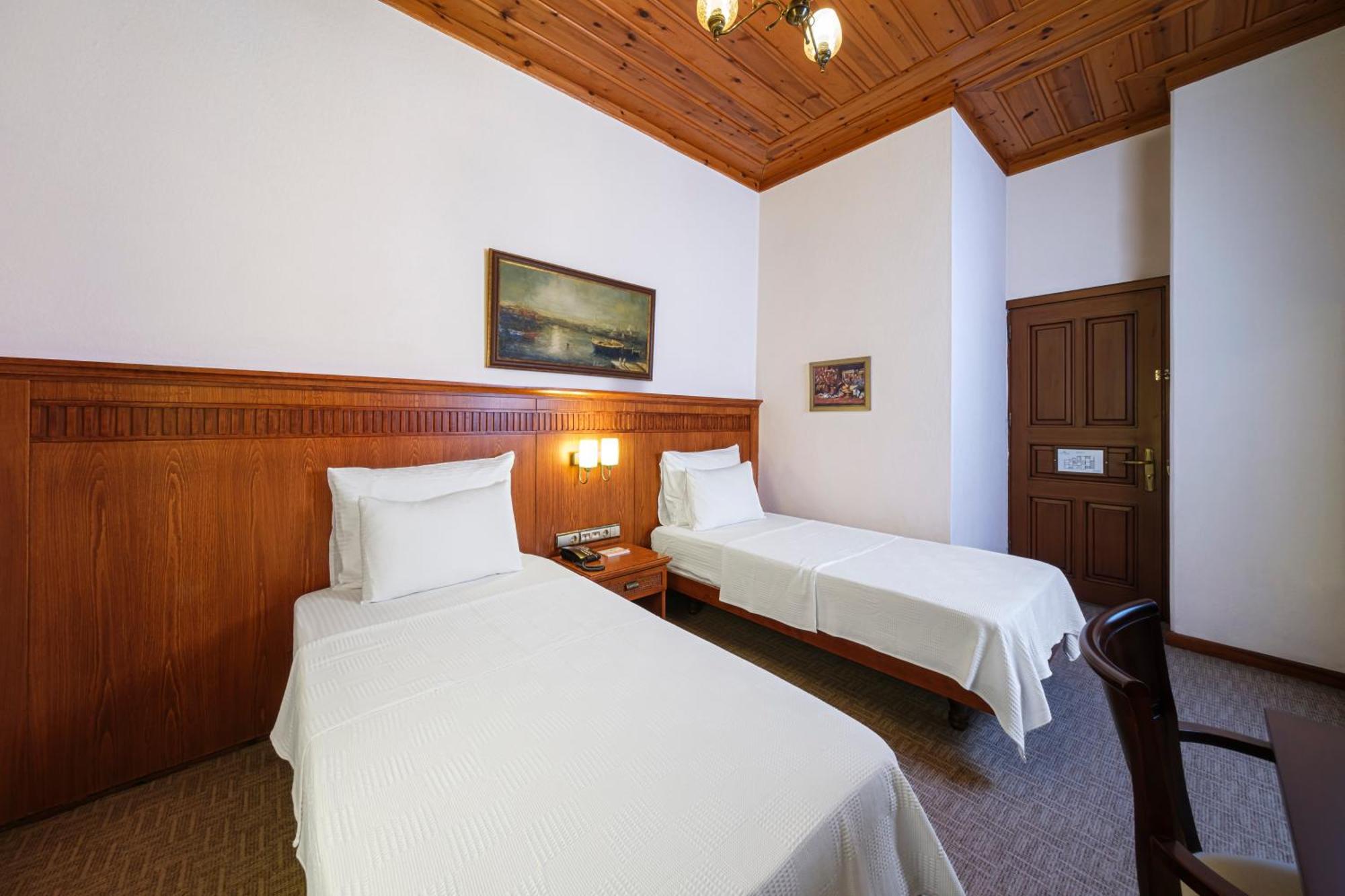Hotel Bosnali Adana Exteriör bild