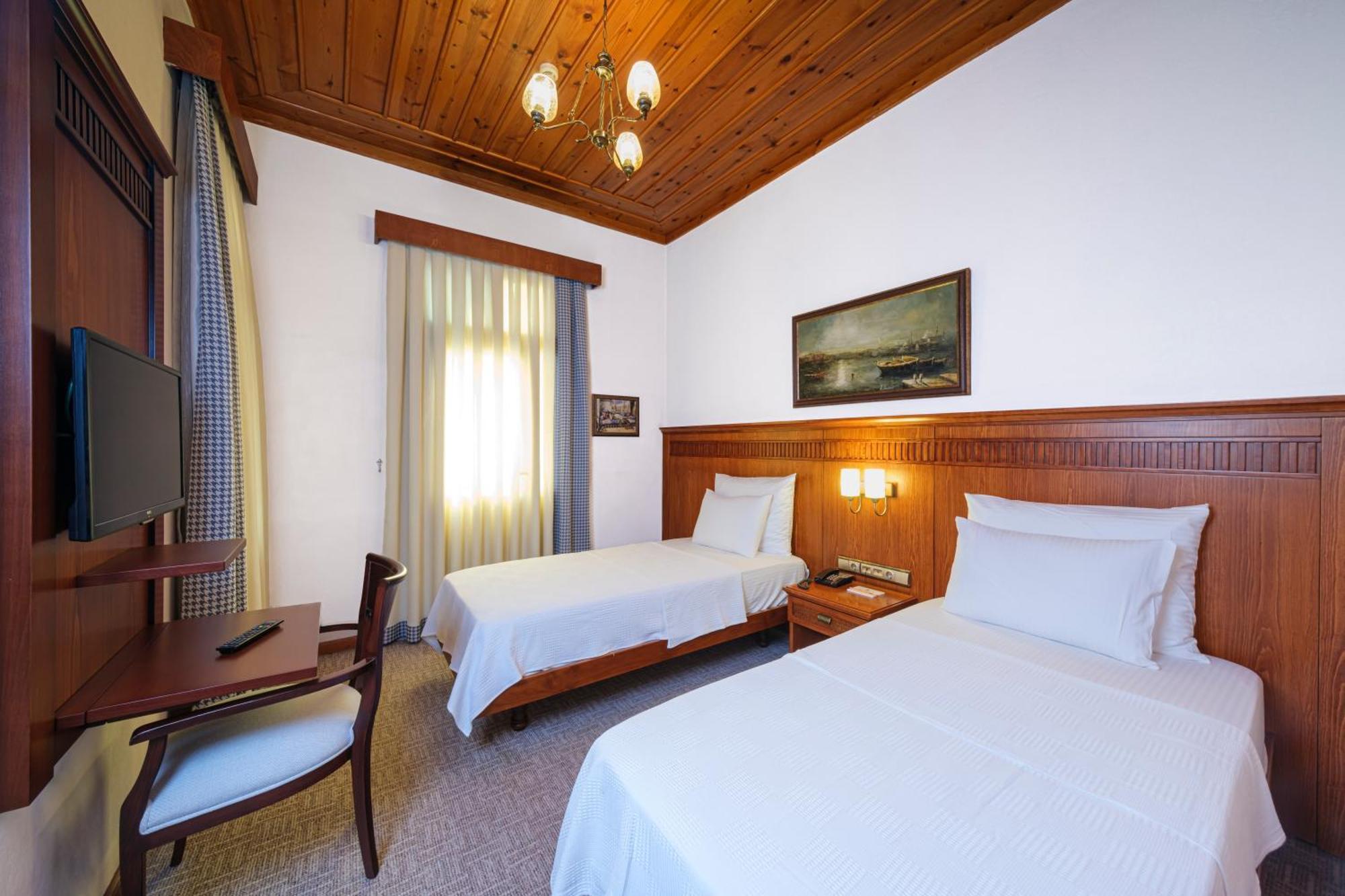 Hotel Bosnali Adana Exteriör bild